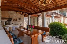 Spelenderwijs leert hij tot 20 tellen. Villa Mit Pool Villa Mara Sveti Lovrec Kroatien Istria Home