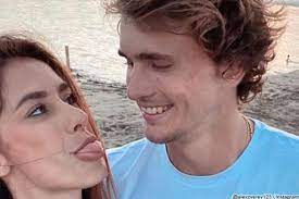 Terlebih zverev saat ini menempati peringkat tujuh dunia yang membuat namun, terbaru, zverev menjalin hubungan asmara dengan wanita bernama brenda patea. Alex Zverev Reveals Funny Details About His Relationship With Model Brenda Patea