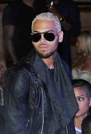 Chris brown dyed his hair blonde simply because he is a trendsetter and he felt that it was time for a change. well no actually he it will be closer to brown by alise12~ no not necisarily because my mom has blonde hair and my dad has dark brown almost black and my hair is almost bleach blonde but. Pin On Las Vegas