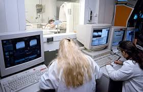 Protonentherapie is een innovatieve vorm van radiotherapie. Uzh News Neuer Lehrstuhl Fur Protonentherapie