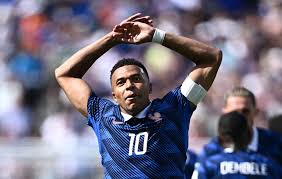 Kylian Mbappe double fires France to 3-1 win over Senegal
