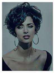 She is Thérèse. She was one of the very seldom french model I ever worked  with. She was a devinely and devishly, stricking, impressive and stunning  beauty. I wanted to get this