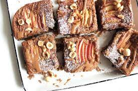 Diese proteinpulver und eiweißpulver stillen den heißhunger! Backen Mit Eiweisspulver Gesunde Rezepte Und Tipps Fit For Fun