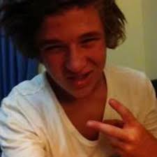 Stream Tom Cree 1 music