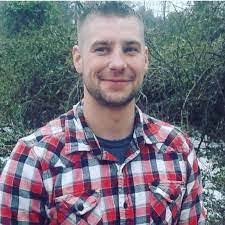 Todd Eisenhour's Instagram, Twitter & Facebook