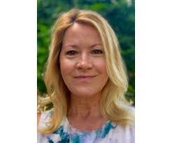 Krystal Killion's Instagram, Twitter & Facebook