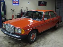 Seller Of Classic Cars 1978 Mercedes Benz 300 Series Orange Palomino Mercedes Benz 300 Mercedes Mercedes Benz
