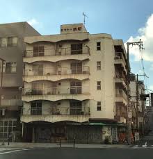 廃マンション「シャトー湊町」 – 大阪 裏サイト