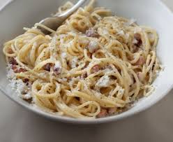 La Veritable Recette De La Carbonara Recette Recettes De Cuisine Recette Carbonara Italienne Recette Pate Carbonara