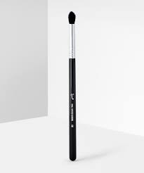 Sigma Beauty E45 Small Tapered Blending Brush At Beauty Bay