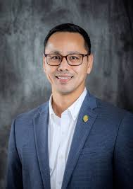 Joanna Chun, Chris Duenas join UOG Board of Regents