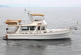Sold Off Market 2002 Grand Banks 42 Europa In Seattle Soldboats Grandbanks42 Grandbanks Cool Boats Yacht Boat Viking Yachts