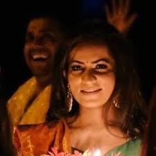 Anisha Dewan Chopra (@anishaa5)