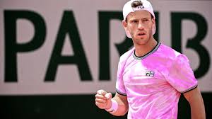 Diego schwartzman is only 5 ft 7 inches tall and is the shortest player in the atp top 100. Schwartzman Solid To Third Round At Roland Garros Archysport