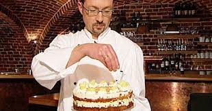 Zuschauerinnen und zuschauer der lokalzeit münsterland präsentieren ihre liebsten kuchen, torten, plätzchen und brote. Winterliche Kuchenreise Durchs Munsterland Kuchen Lecker Lebensmittel Essen