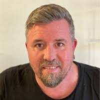 Kenneth Olsson's Instagram, Twitter & Facebook