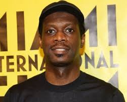 Morrissey najavio album s obradama uključujući Boba Dylana, Joni Mitchell i  Roya Orbisona