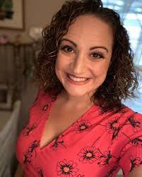 New item alert 🚨 This finale cake makes an American flag Fan ‼️🪭