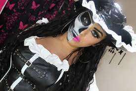 So wie eine piratenbraut? schrieb am 06.12.2020. Pirat Schminken Fasching Ideen Fur Frau Mann Und Kind Face Painting Halloween Halloween Makeup Up Halloween
