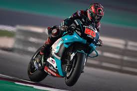 La grandeza de fabio quartararo le faltó tiempo para ir a felicitar a marc márquez. Motogp Fabio Quartararo Continues To Improve In Qatar Bikesrepublic