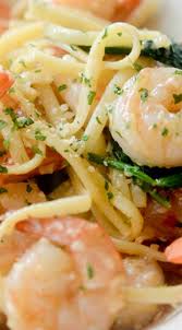 One Pot Lemon Garlic Shrimp Pasta This Will Be Your New Favorite Pasta Dish And You L Garlic Shrimp Pasta Lemon Garlic Shrimp Pasta Shrimp Pasta Recipes Easy