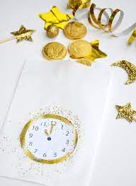 Countdowns to new year 2021 for all time zones around the world. Silvester Countdown Uhr Zum Ausdrucken Minidrops Basteln Silvester Countdown Tuten Silvester Neujahr Deko Basteln