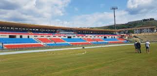 Cosenza full name nuova cosenza calcio srl nickname(s) lupi (wolves) rossoblù (red blues) silani founded 1914 2003 (as as cosenza calcio) 2007 (as fortitudo cosenza) 2011 (as nuova cosenza. Serie B Il Cosenza Per La Prima Di Campionato File Ai Botteghini Per La Nuova Stagione Di Calcio Il Quotidiano Del Sud