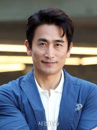 영화에는 20여년간 차인표 곁을 지켜온 매니저를 모티브로 한 역할도 등장해 현실감을 더한다. ì°¨ì¸í'œ ë©‹ì§ í­ë°œ ì¸í„°ë·° í¬í† 