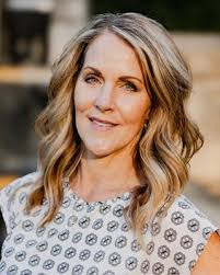 Shannon Keefer's Instagram, Twitter & Facebook