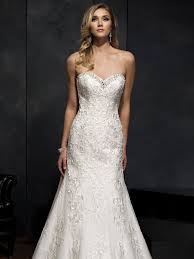 Wonder If I Can Get Buttons Instead Of The Corset Allure Bridal Gowns Pretty Wedding Dresses Designer Wedding Gowns