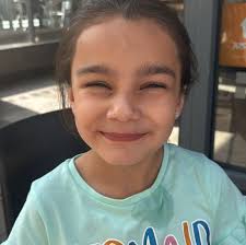 My Samsung American fridge freezer keeps automatically changing the freezer  temperature up and down, can anyone have a look at this for me please