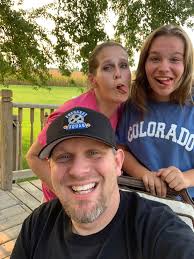 Happy Sunday everyone ✌️✌️✌️🇺🇸