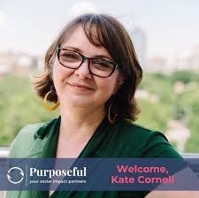 Brandi Easton's Instagram, Twitter & Facebook