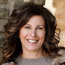 Lorrie Rasmussen's Instagram, Twitter & Facebook