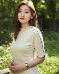 thanks to parasite the thirst of acting has been resolved i am so happy park sodam eonnie sodam pa park so dam celebrities female korean actresses