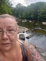 What a fantastic day we had in richmond falls waterfall the 2st lady is me  and omg it was amazing