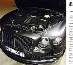Prezentem okazało się nowe auto. Bentley Kuby Wojewodzkiego Rozbity