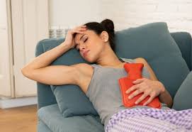 Selain mengencang, payudara juga kadang terasa nyeri. 6 Cara Ampuh Mengatasi Payudara Sakit Saat Pms