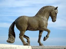 Pferdeskulptur Beton Andalusier Skulpturen Andalusier Pferd