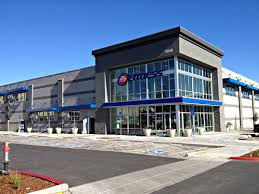 Like free towel service, as well as a basket ball court and a pool or a basket ball i have never heard of a 'supersport club'. Walnut Creek 24 Hour Fitness Super Sport Grand Opening Jan 26th Beyond The Creek