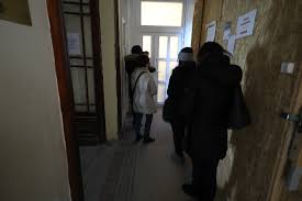 De két másik könyv is készül az őszre: Mi Tortenik Naray Tamas Kiarusitotta Meregdraga Ruhait Ripost