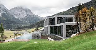 Noa Builds Glass And Concrete Cubes For Mohr Life Resort In Tirol