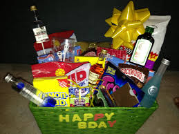 Boyfriend Birthday Gift Baskets For Him Pin By Jasmine Jade On Gift Ideas Birthday Gifts For Boyfriend Birthday Gifts For Boyfriend Diy Cute Birthday Ideas