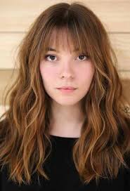 25 Spring Hairstyles With Bangs Which You Wish To Apply In 2021 Oval Face Haircuts Haircuts With Bangs Alternative Haircuts
