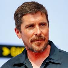 PHOTOS: Christian Bale Looks Unrecognizable With Jaw-Dropping  Transformation As Al Davis In “Madden” Film Full story via 🔗 in comments.  👇