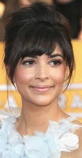 This hairstyle for girls with long hair demonstrates a combination of messy and manicured points of modernizing your everyday french. 35 Best Hairstyles For Small Forehead Face Female Small Face Hairstyles Small Forehead Small Forehead Hairstyles