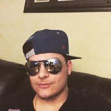 David Corradi (@DCorradikid)