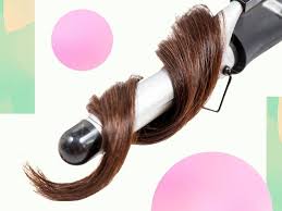 The bedhead texture of medium curly hairstyle will look as natural as possible with an effortless of waves. The Best Hair Curling Tutorials For All Hair Lengths Makeup Com