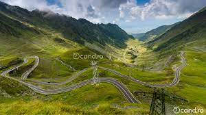 Transfagarasanul este cea mai celebra sosea a romaniei, cu diferente de nivel si numeroase transfagarasanul a fost contruit intre 1970 si 1974. Cand Se Deschide Transfagarasanul In 2021 Cand Ro