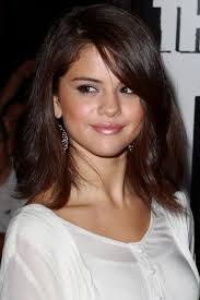 So why don't you try to steal one of the iconic hairstyles with bangs. Seven Celebrity Approved Hairstyles With Side Swept Bangs Bangs With Medium Hair Celebrity Bangs Medium Length Hair Styles